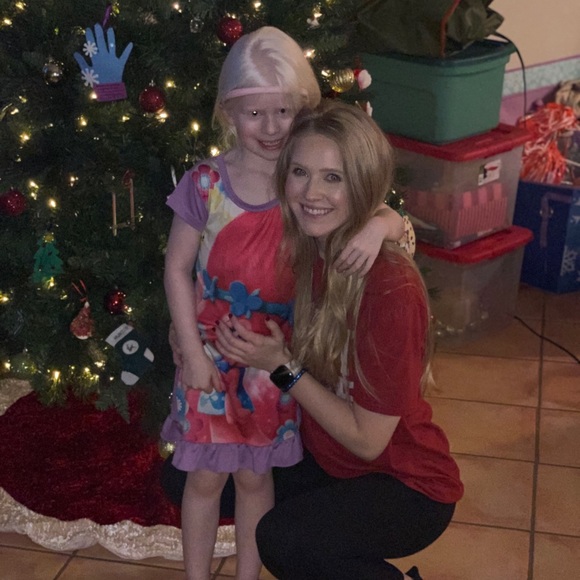 Meet the Posher - Picture 3 of 3